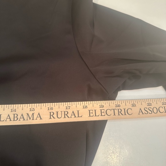 Abercrombie & Fitch Black Ruched Blouse Button Down Silky Collared Sz L - Picture 3 of 10